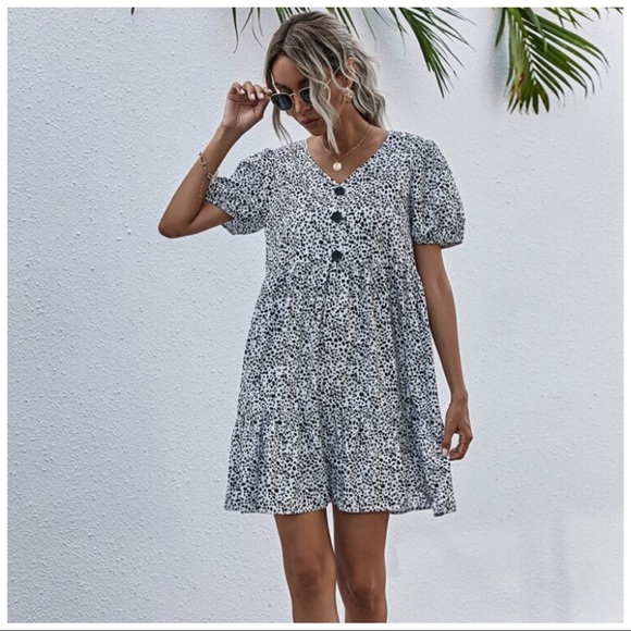 SHEIN Dresses & Skirts - 🎉HP🎉 3/$25 Dalmatian Print Ruffle Smock Dress
